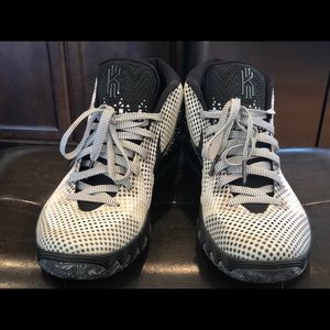 Kyrie Irving BHM 1 Nike